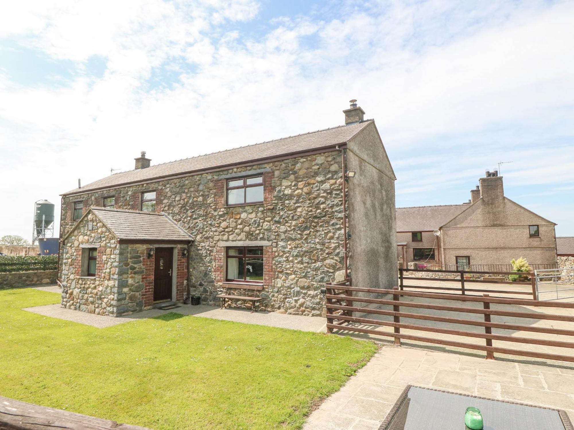 Yr Hen Stabl Caernarfon Exterior foto